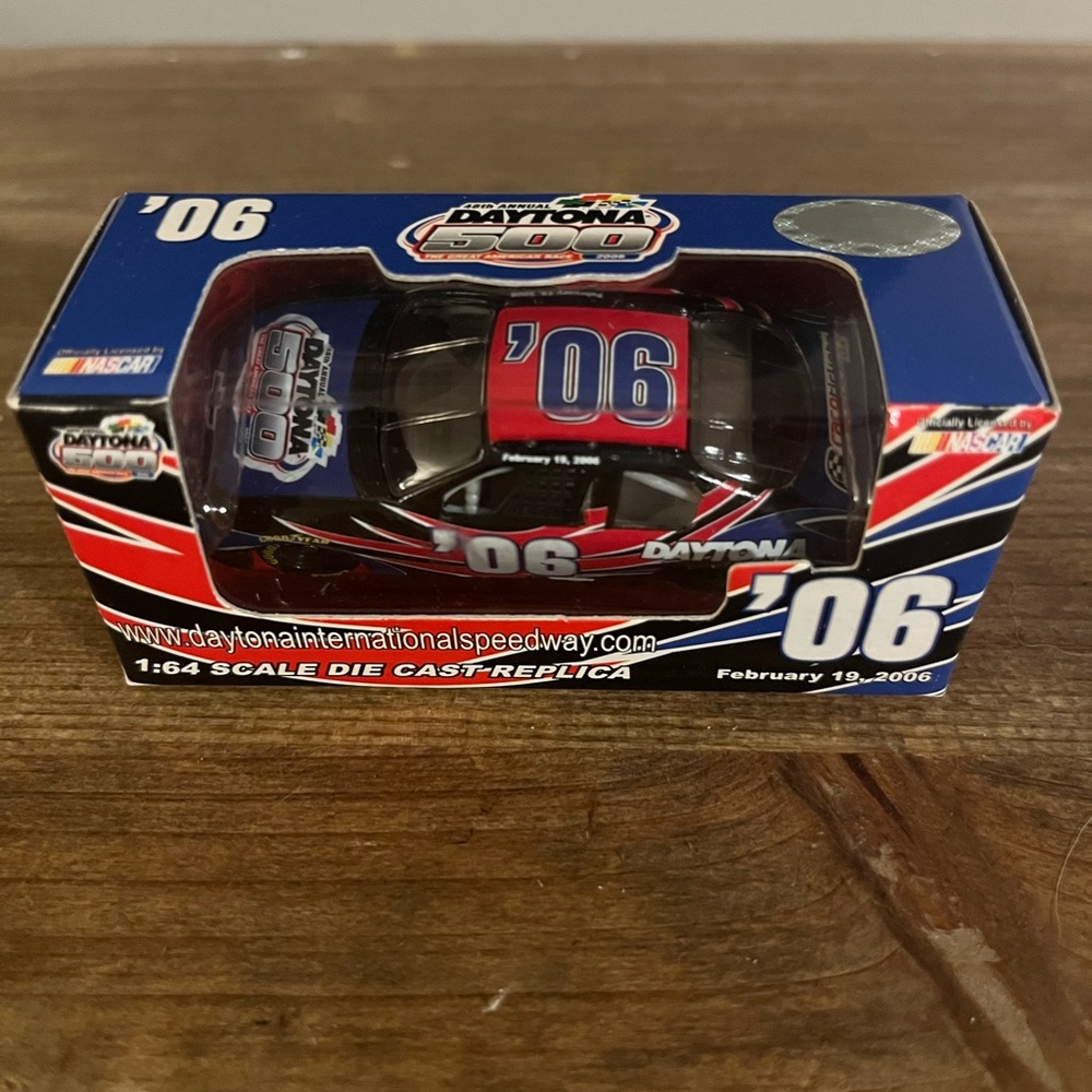 Nascar Daytona 500 Die-Cast Car - Red, Black, White